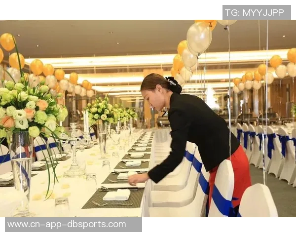 维金斯妻子分享全家圣诞合影幸福满溢温馨时刻温暖人心