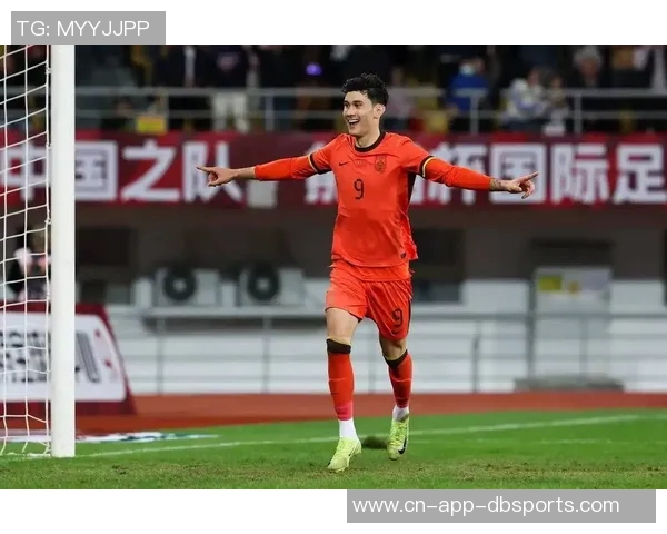 拜合拉木:尽管比分不佳全队拼搏精神不减对澳大利亚比赛信心满满期待进球 拜合拉木:尽管比分不佳全队拼搏精神不减对澳大利亚比赛信心满满期待进球